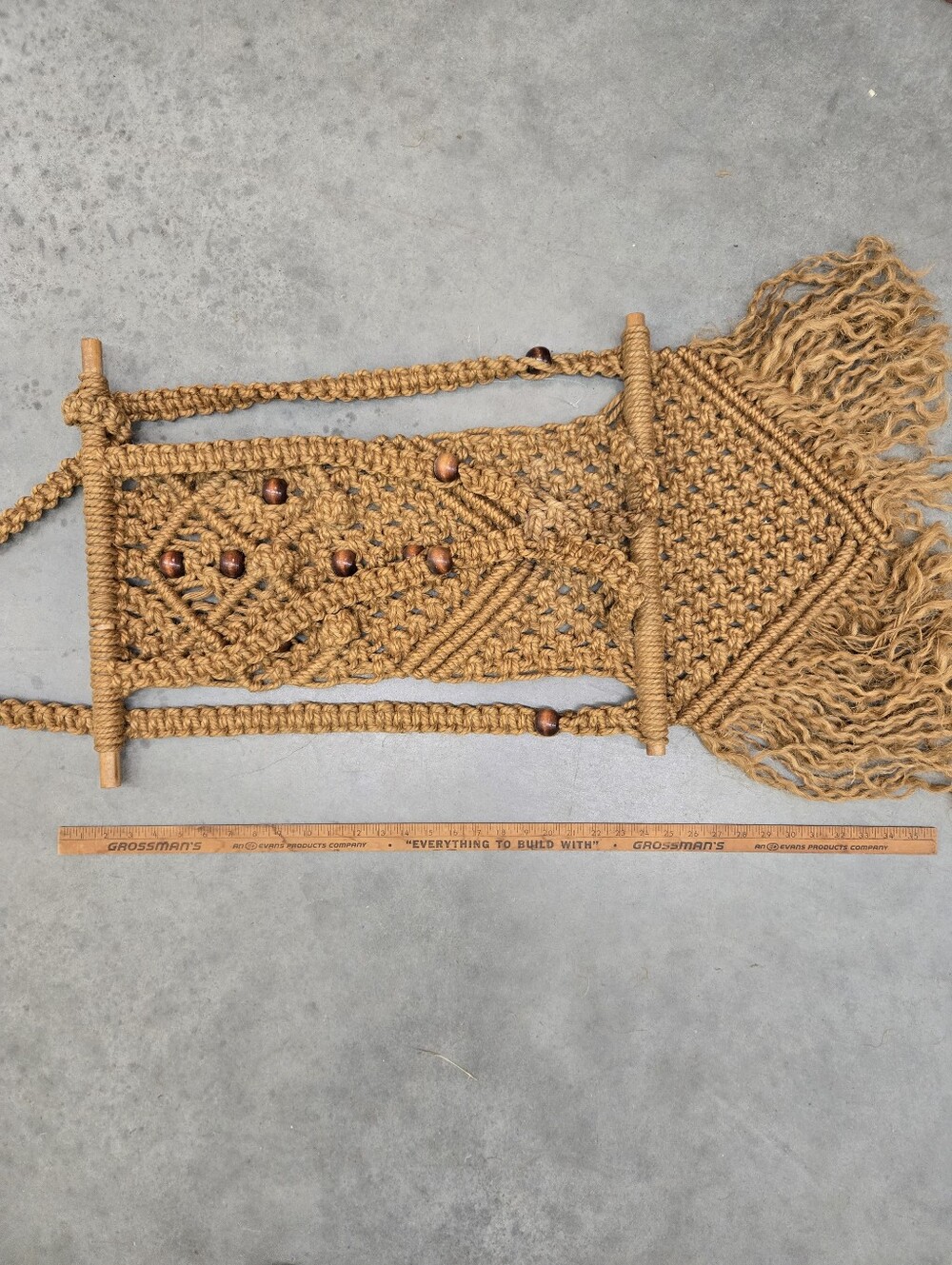 Large Vintage 70s Macrame Hanging Planter Art Wall Piece - Picture 9 of 9